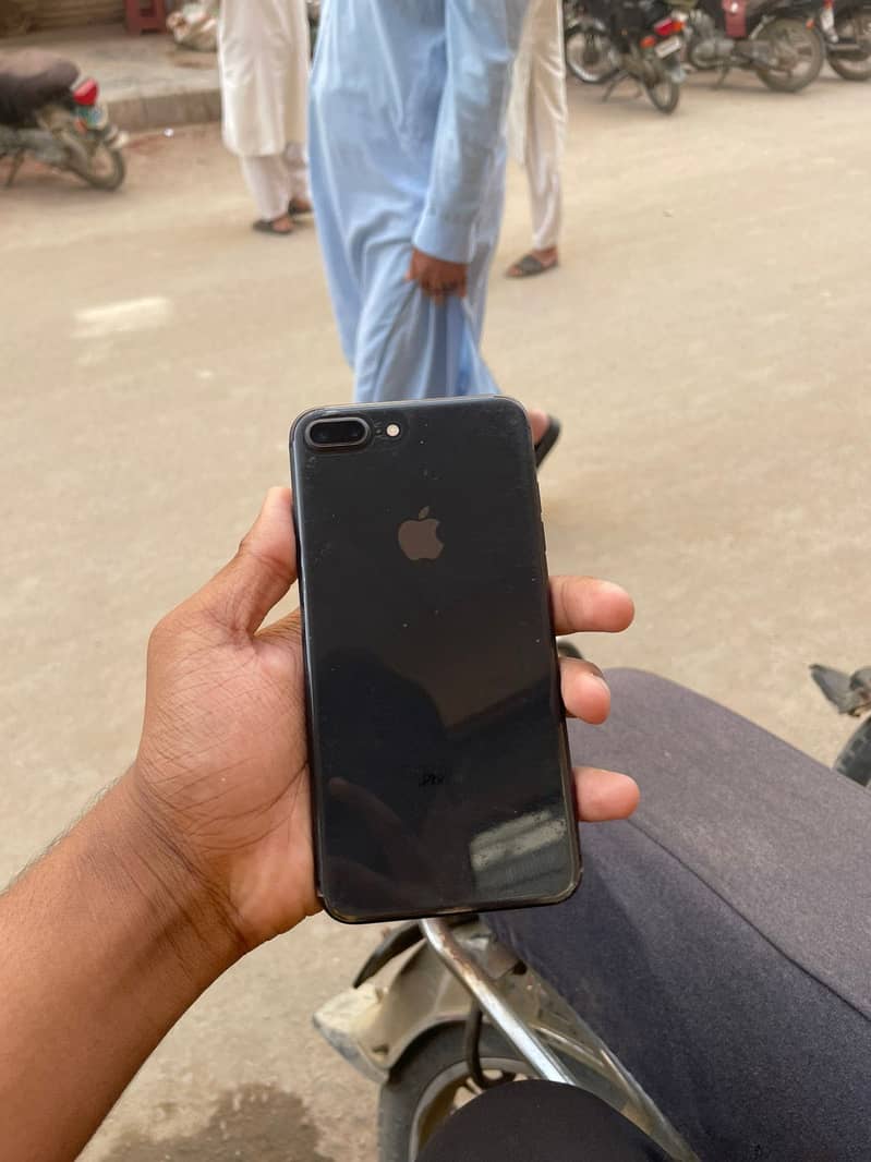 iphone 8 plus 5