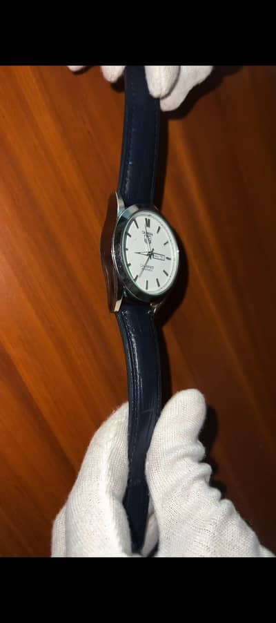 Watch/TAG Heuer Carrera.