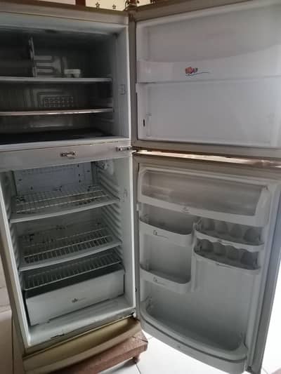 PEL Refrigerator for sale in good condition
