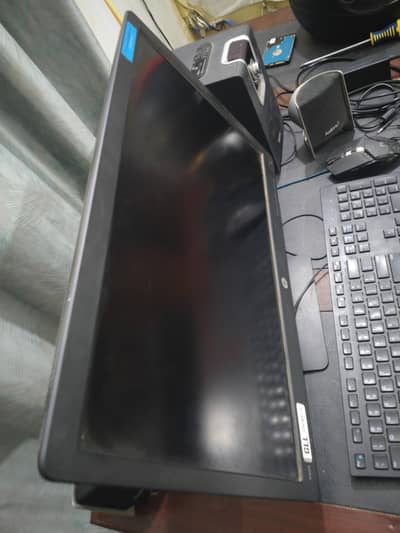 HP LCD 24' inch 1920x1080p Full Hd
