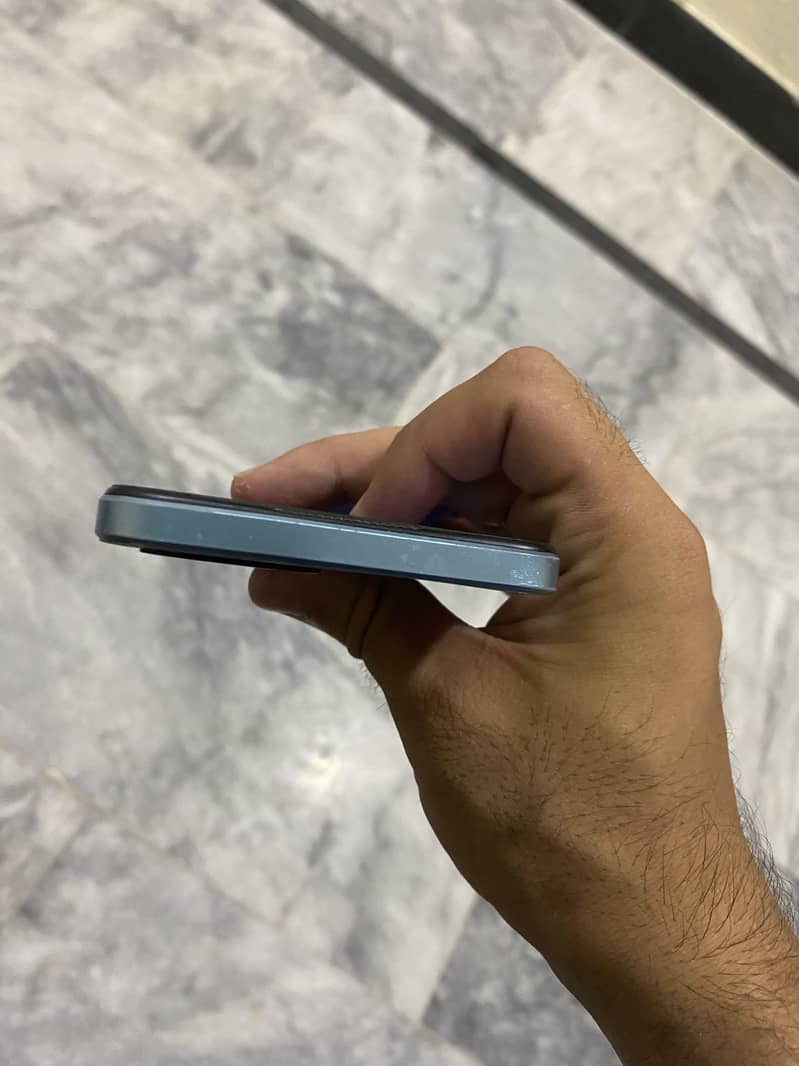 OPPO A77s 6