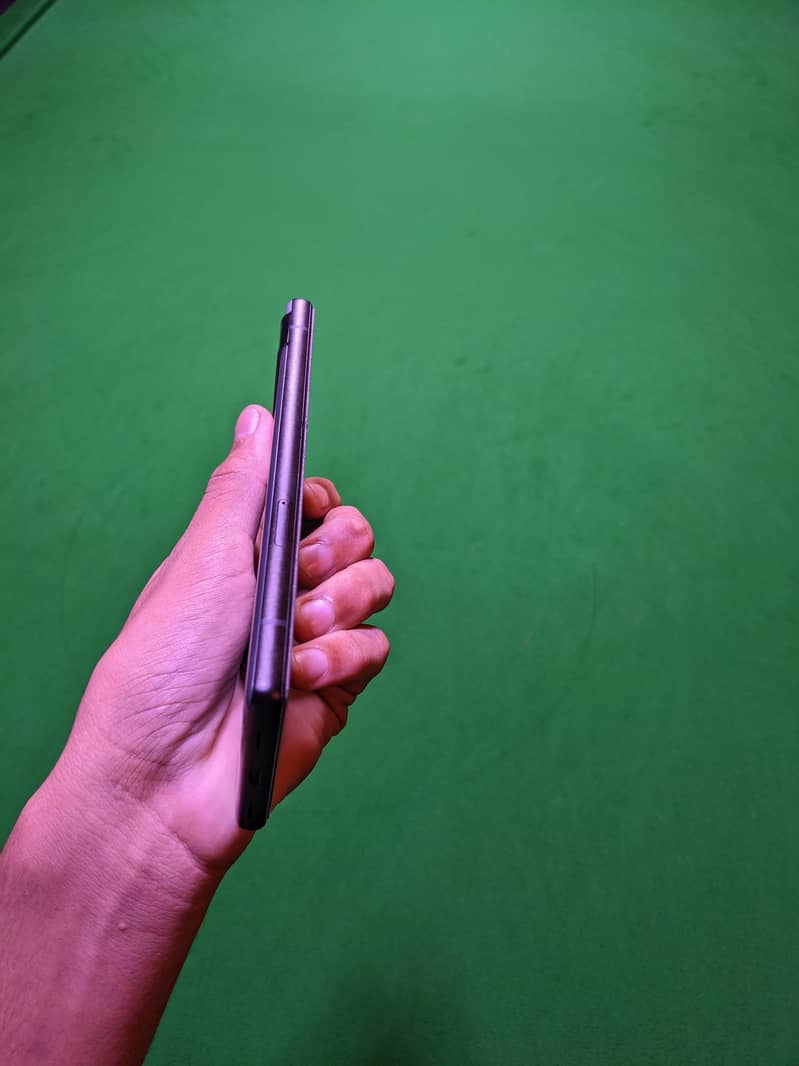 Google Pixel 6a 4