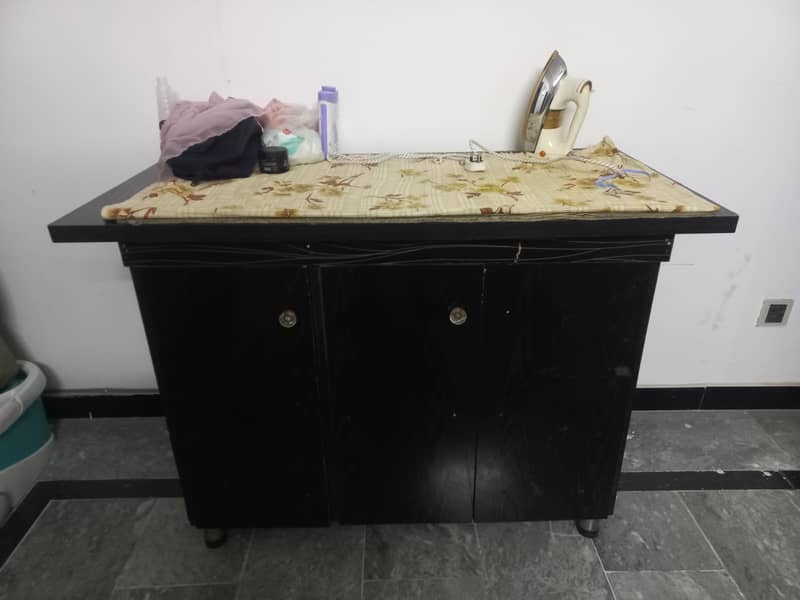 Iron Table 0