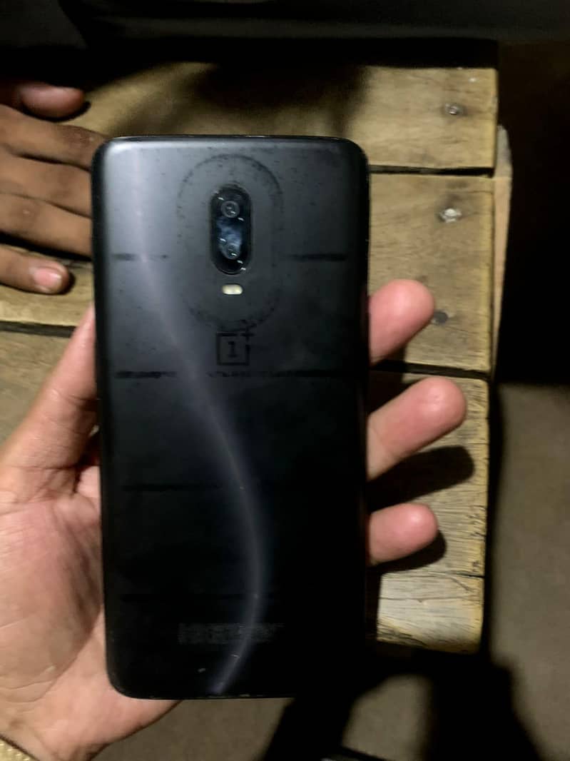 One Plus 6T 2