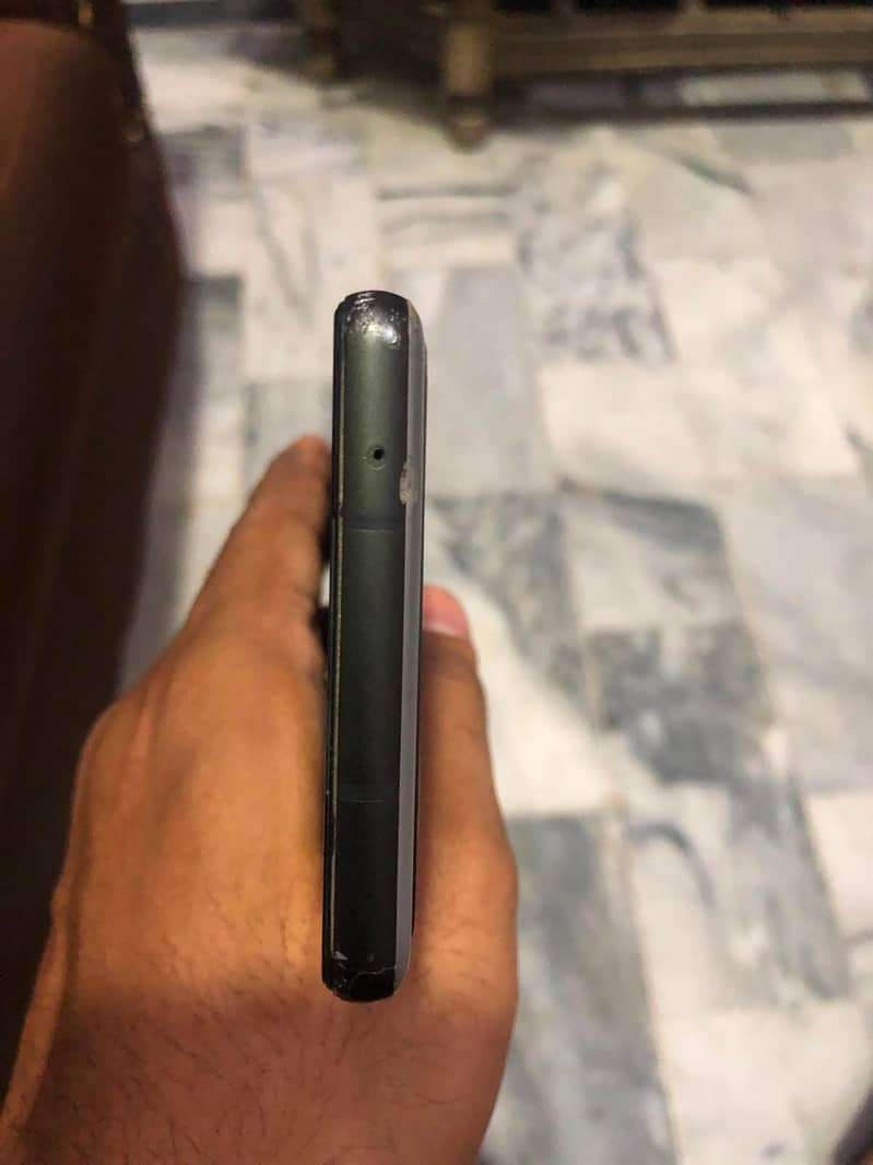 Google Pixel 6a 5