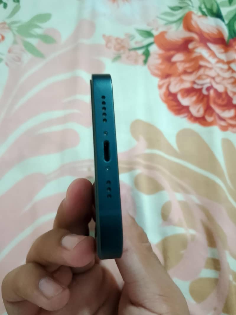 Apple iPhone 13 jv 2