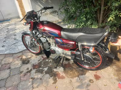 125 21/22 model condition normal ha