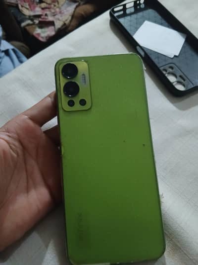 Infinix Hot 12