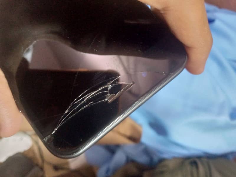 iPhone 8plus pta approved 0