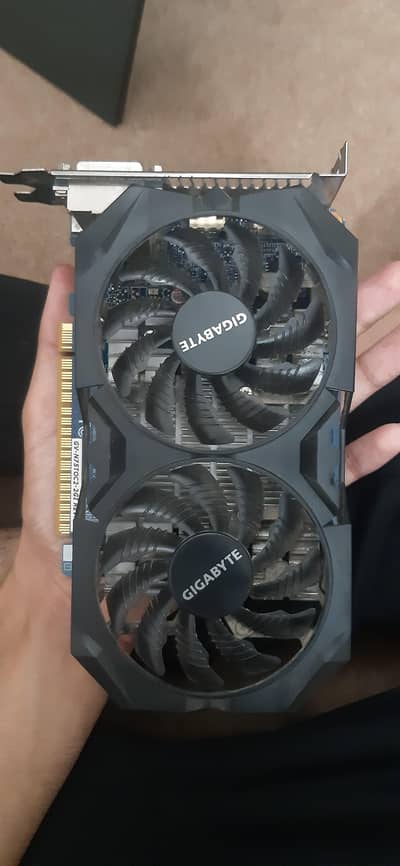 GTX 750ti 4gb dual fan.