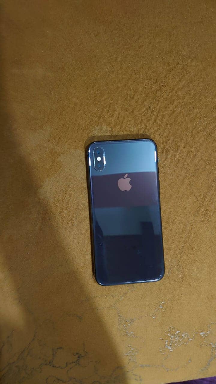 Apple iPhone X 0