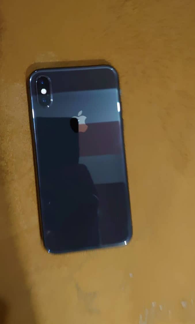 Apple iPhone X 1