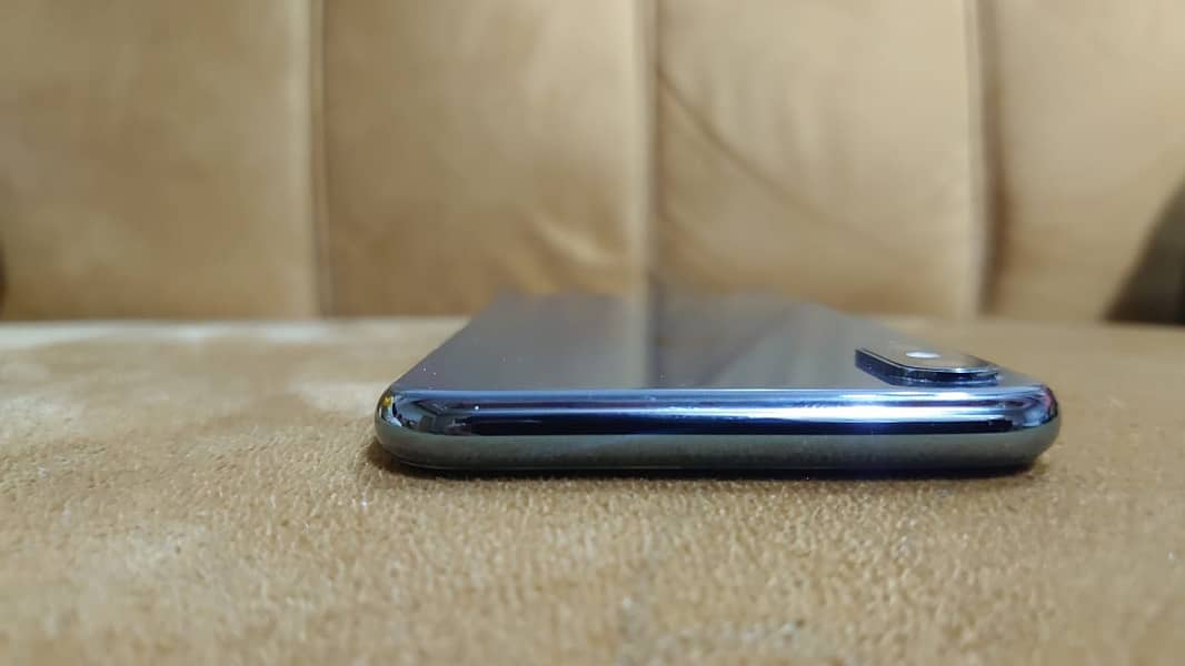 Apple iPhone X 2