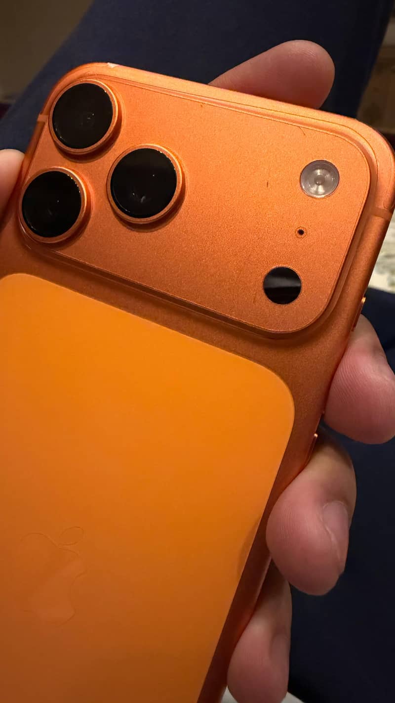 iphone 17 pro max 2