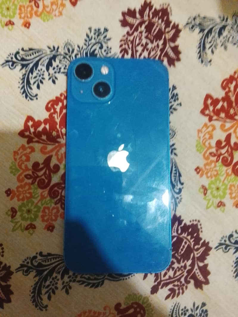 Apple iPhone 13 0