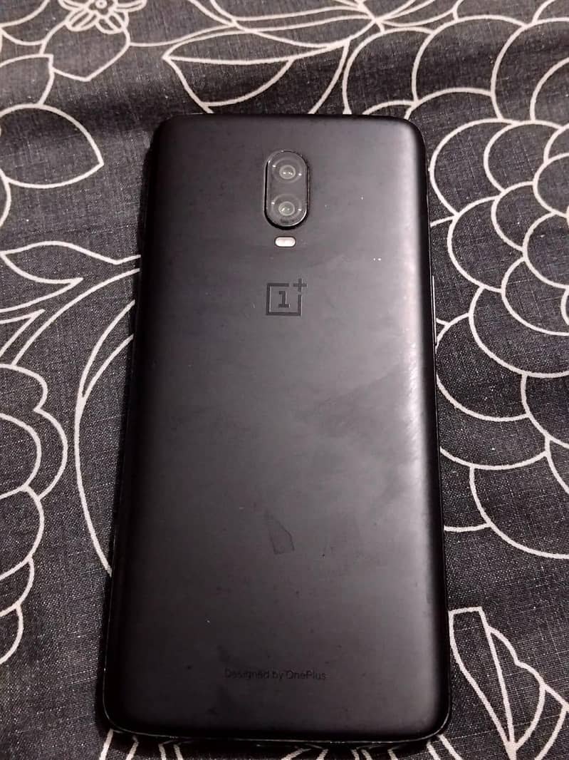 One Plus 6T 1