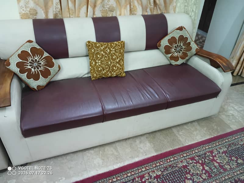 Used sofa set condition8/10 3