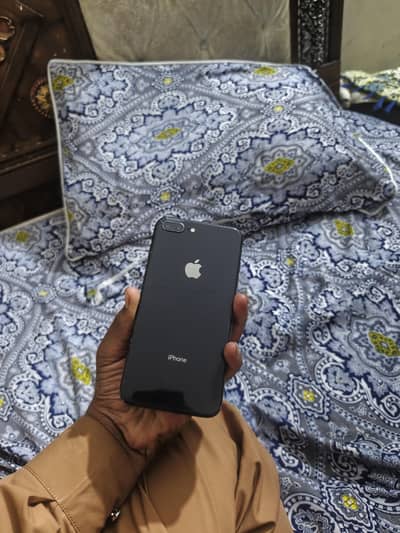 Apple iPhone 8 Plus