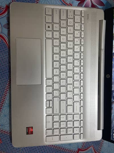 HP Ryzen 7 Laptop | 8GB RAM | SSD | Fast Performance | Like New