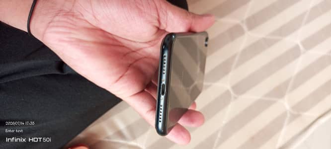 Apple iPhone XR