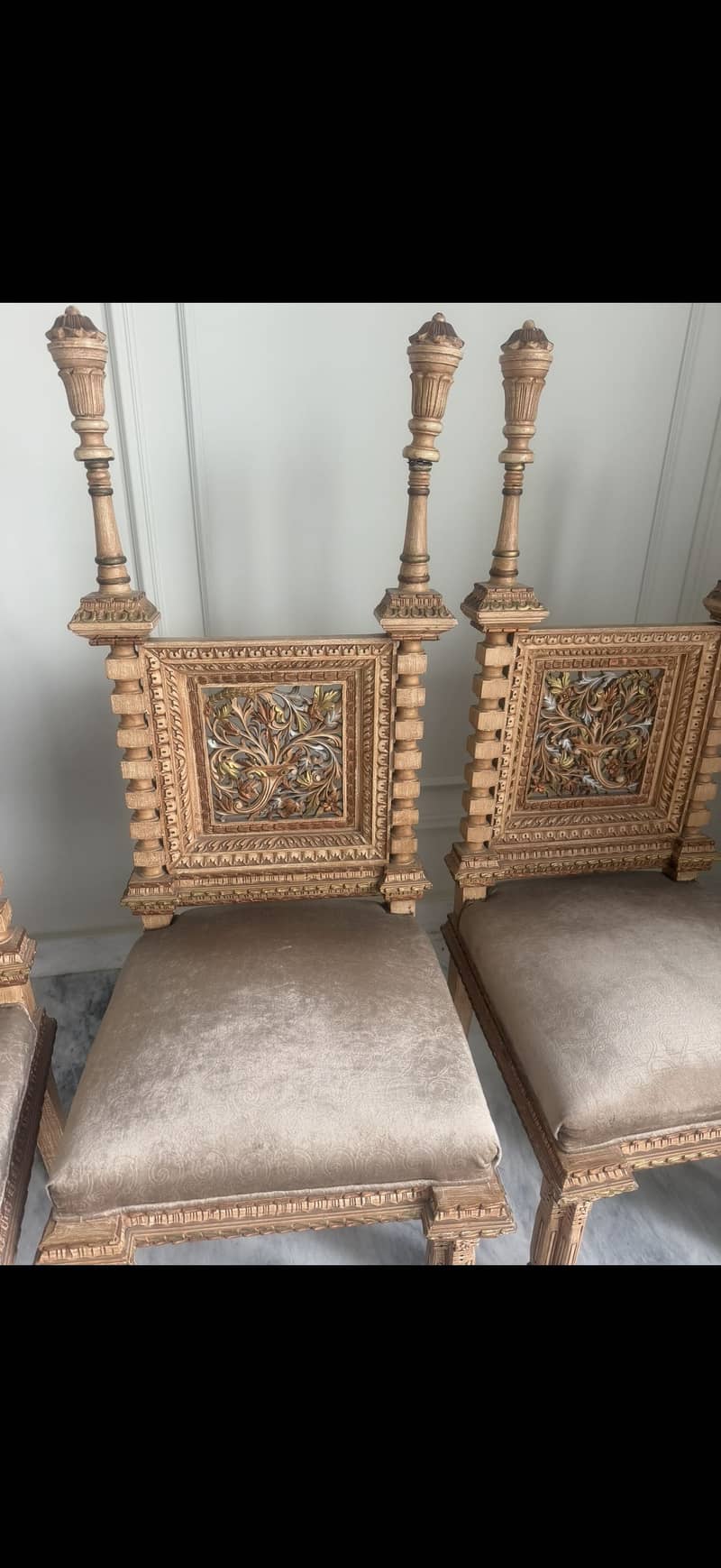 Dinning table set 0