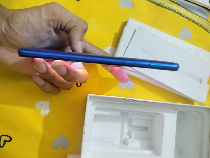 Realme 5 4
