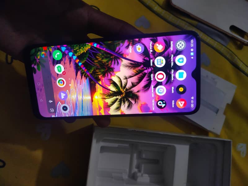Realme 5 8