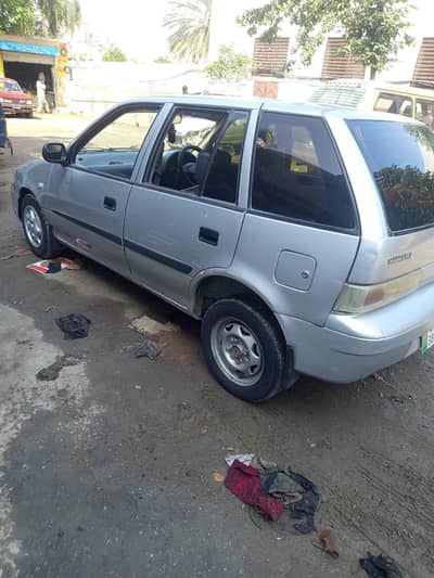 Suzuki Cultus 2001