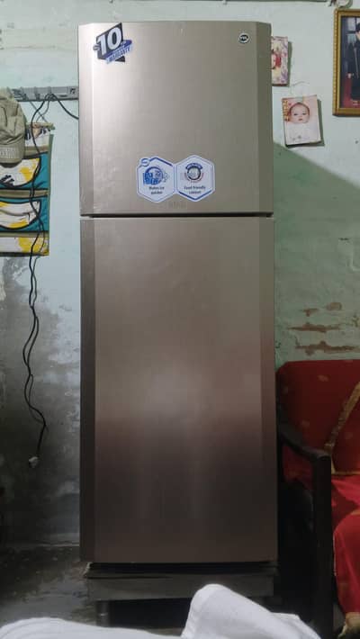 all ok  only one month use  bohat achi cooling hai bilkul new hai