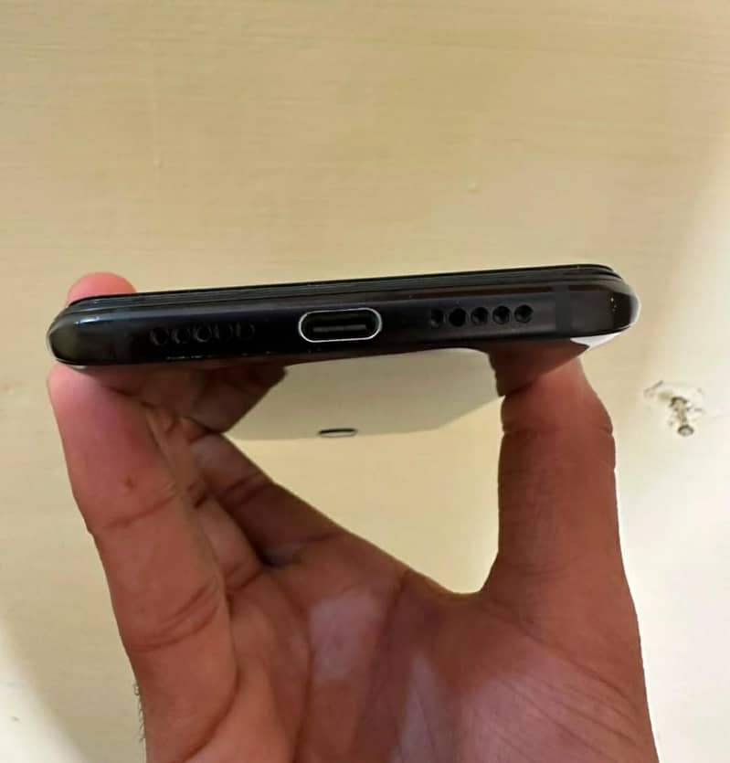One Plus 6T 4