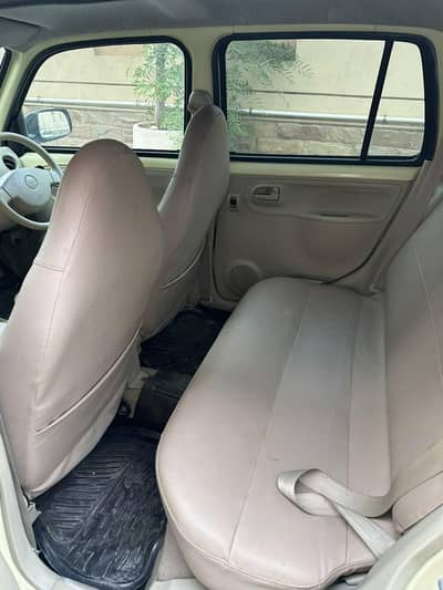 Daihatsu Esse 2011