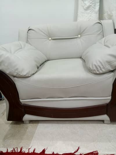 Jumbo size ((5inch)) seat like brand new
