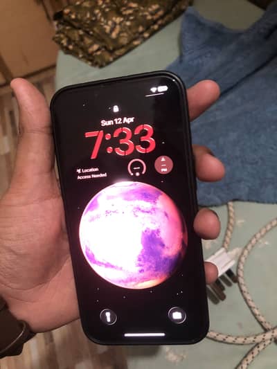 Apple iPhone 14