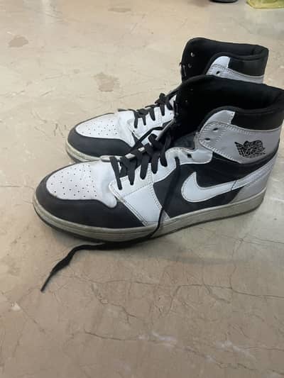 Nike Air Jordan shows High