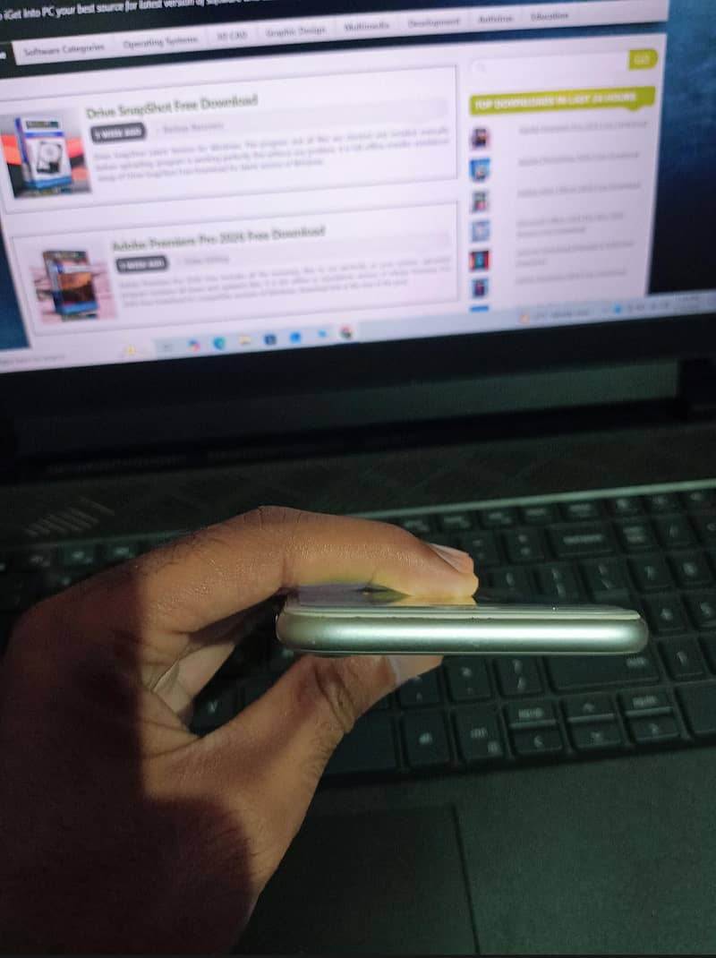 Apple iPhone 8 2