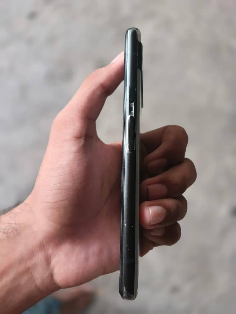 Google Pixel 6a 1