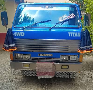 Mazda titan 3500