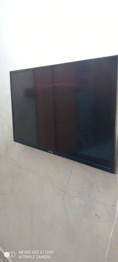 Samsung 32 Inch Smart 3D LED TV | COF Issue | Panel & Board 100% OK