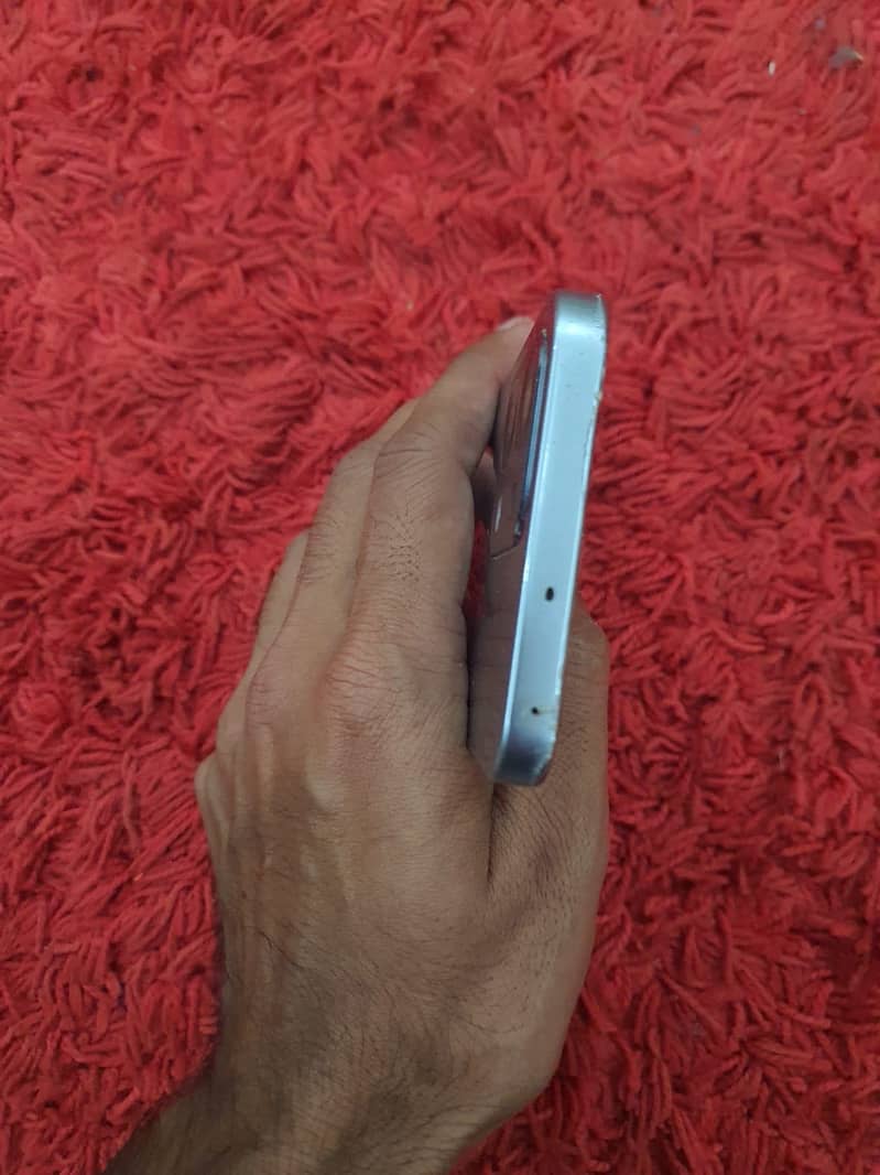 OPPO A6 2