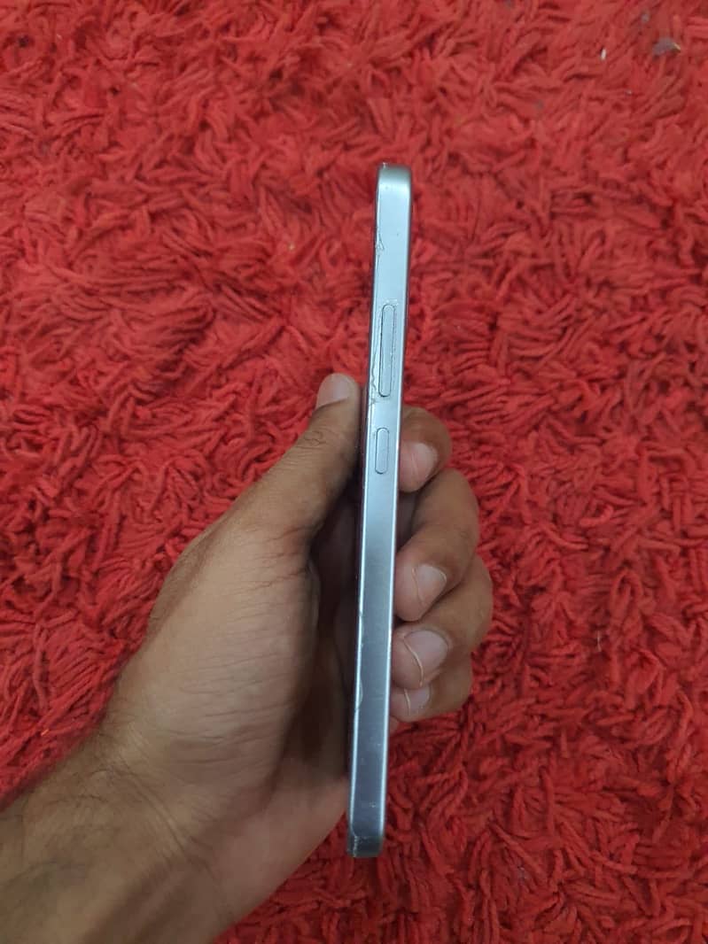 OPPO A6 5