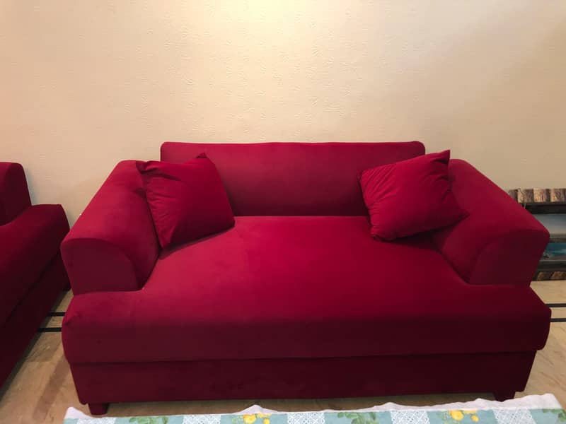 Complete 6 seater sofa set. 1