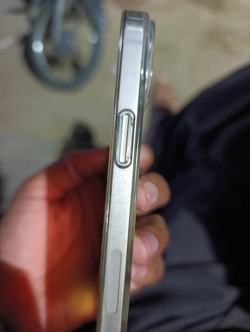 Apple iPhone 14 plus 2