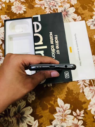 Realme GT Master Edition 8GB RAM / 128GB Storage - Excellent Condition