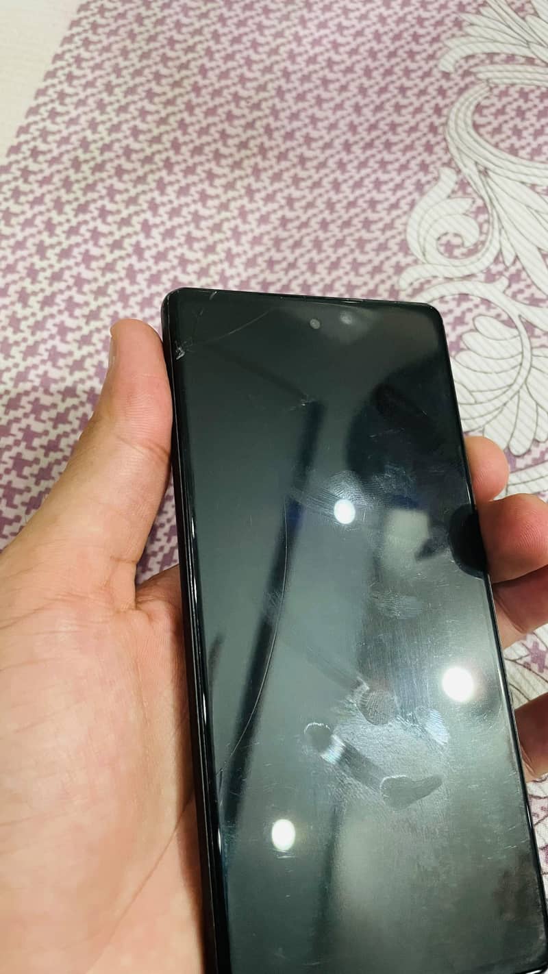Google Pixel 6a 3