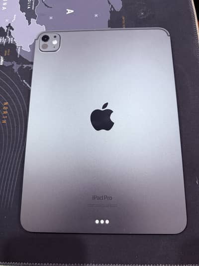 Apple iPad Pro M4 11” (256GB) Space Black Like New