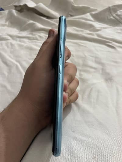 Realme C21