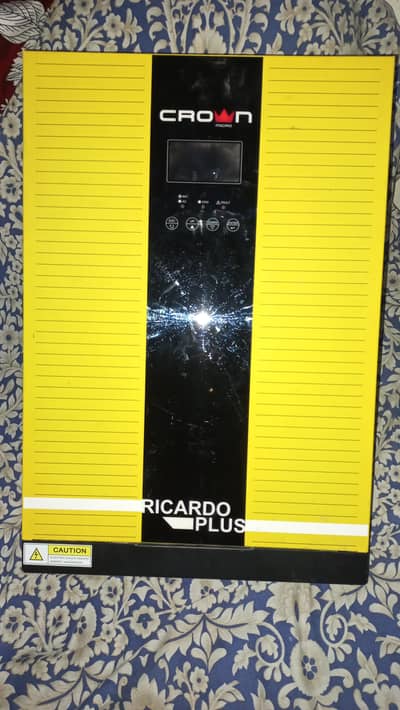 soler inverter 3.2 kwl new 10/10 condition Dekh kr Rooh khush ho