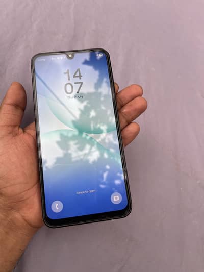 Samsung Galaxy A17