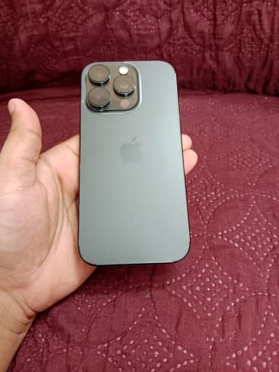 Apple iPhone 16 Pro
