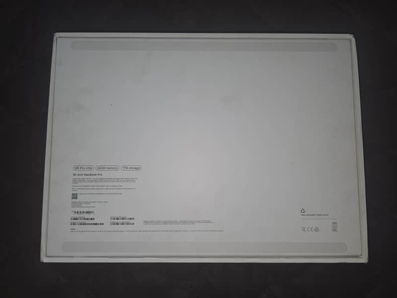 MacBook M5 pro 1